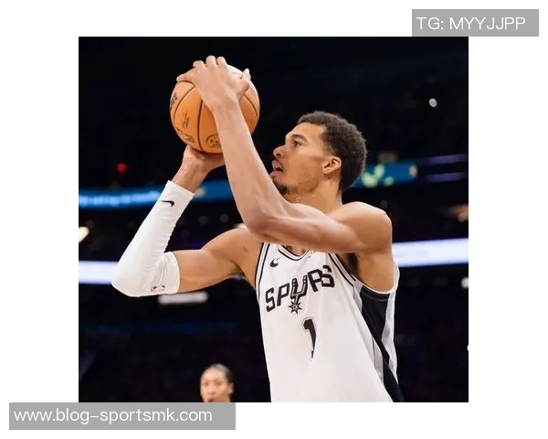 文班亚马因左小腿紧张状态成疑本赛季至今满勤能否出战国王尚未确定 文班亚马因左小腿紧张状态成疑本赛季至今满勤能否出战国王尚未确定